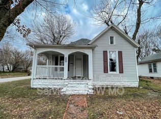 1350 N Grant Ave, Springfield, MO 65802