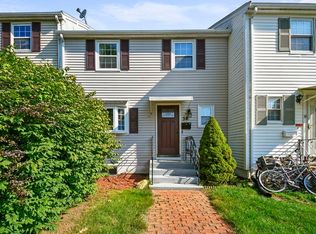 38 Warebrook Vlg, Ware, MA 01082
