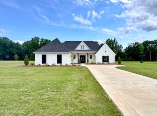1025 Mullican Rd, Florence, MS 39073
