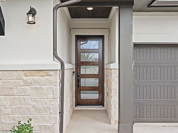 Exterior Style K