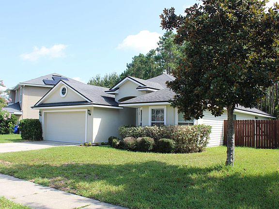 3rd image of 459 W New England Dr