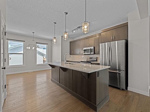 4th image of 6906 Cardinal Wynd SW