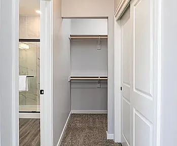 6531 S 208th Ave — Photo 27