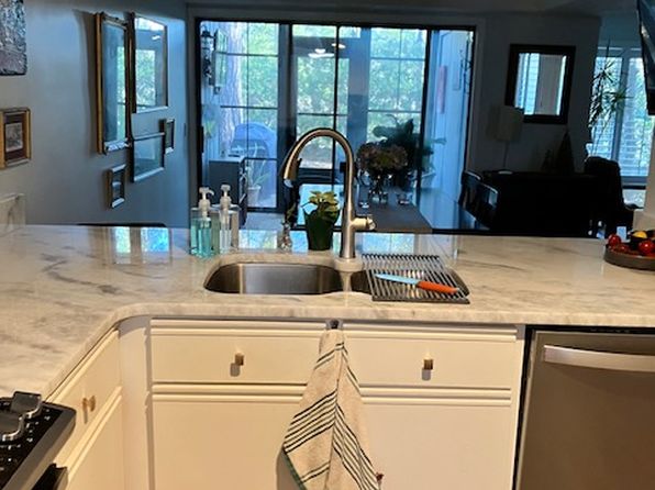 (undisclosed Address)