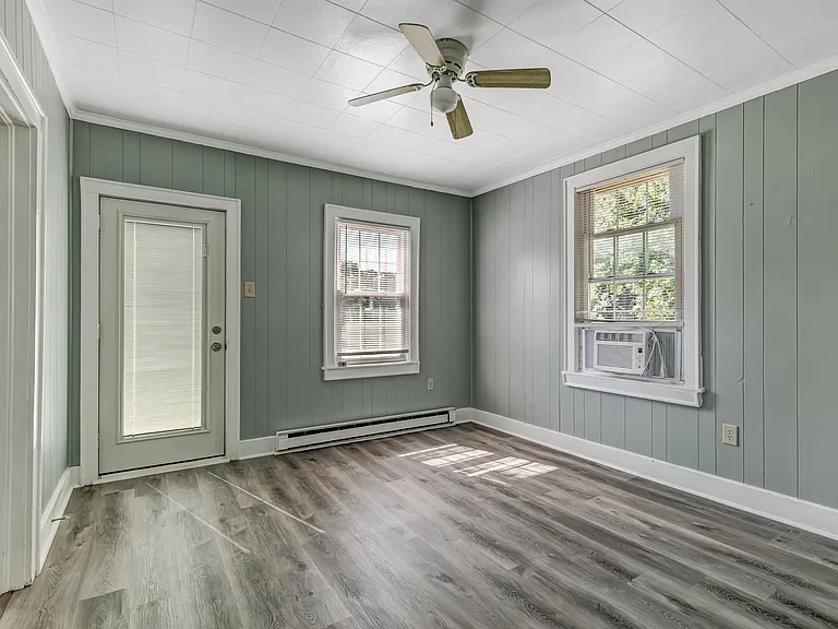 6225 Driftwood Ln — Photo 10