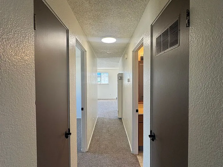 2729 California St #1-3 — Photo 13