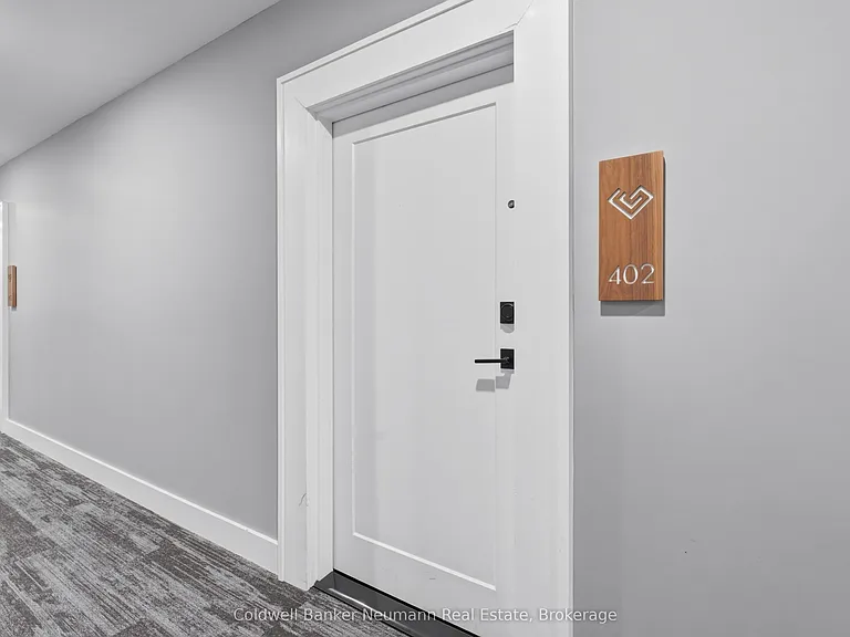 1880 Gordon St S #402 — Photo 3