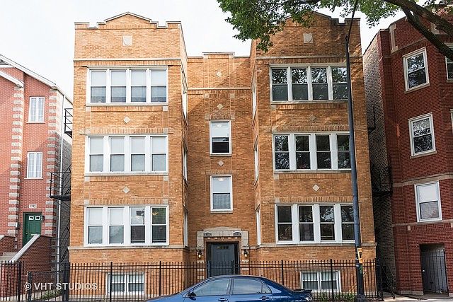 1st image of 1740 W Foster Ave APT 1F