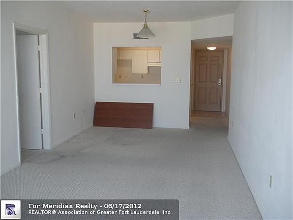 4th image of 3020 NE 32nd Ave APT 1506