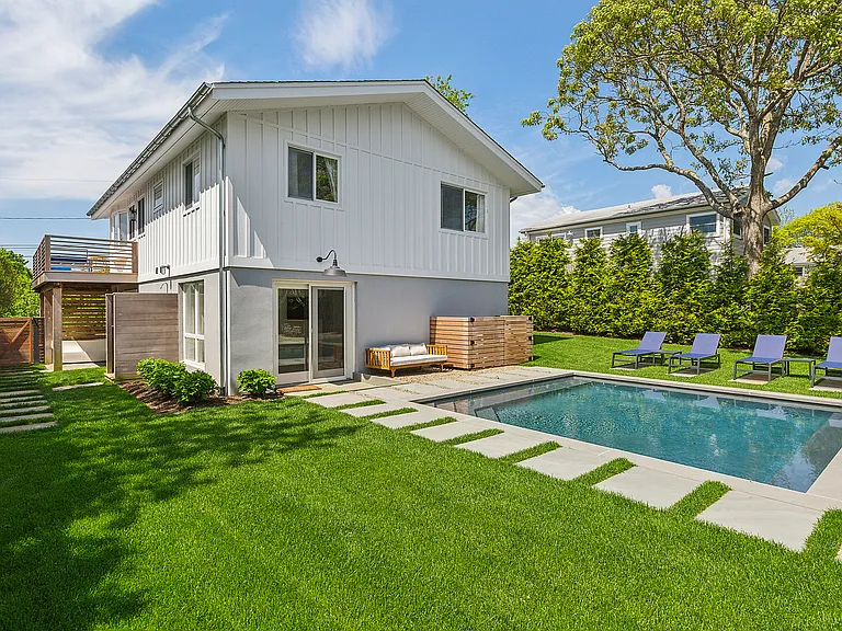 11 Rehan Ave — Photo 17