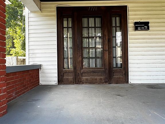 2nd image of 1118 22nd St