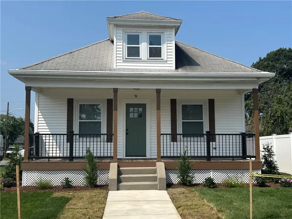 76 Rosella Ave, Pawtucket, RI 02861