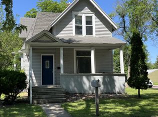 1364 5th Ave, Windom, MN 56101