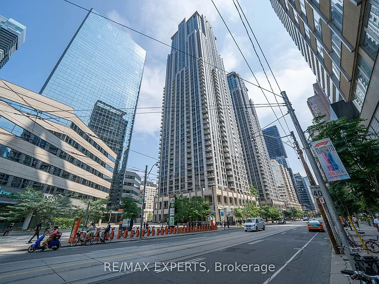 763 Bay St #307 — Photo 1