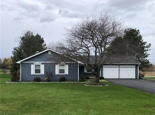 1564 Quaker Rd, Orchard Park, NY 14127