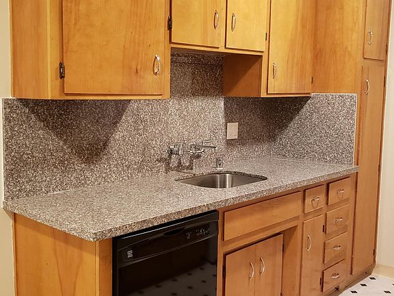 2nd image of 1024 Valencia Ave APT 11
