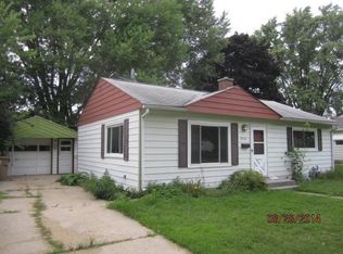 914 Fairmont Ave, Madison, WI 53714