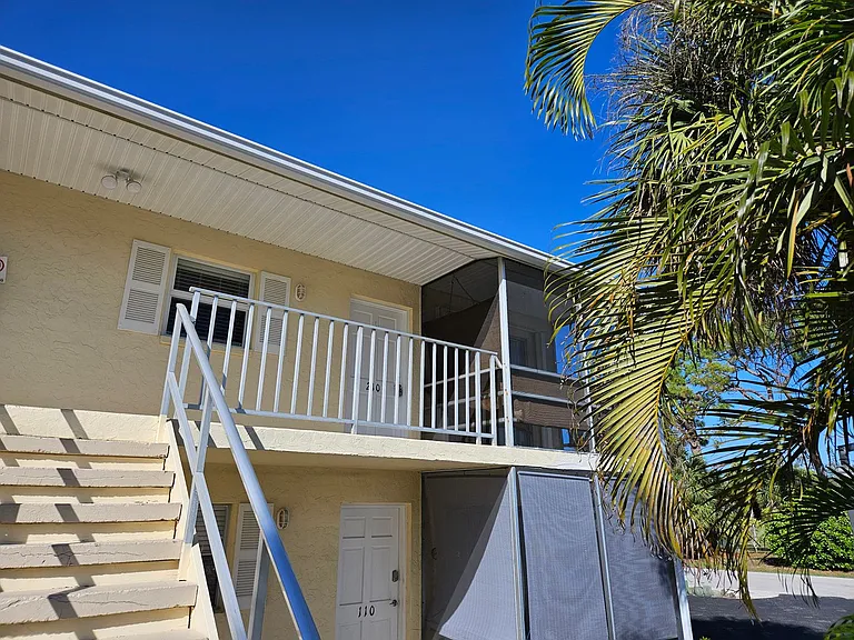 370 Base Ave E #210 — Photo 25