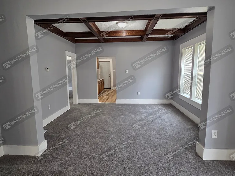 1998 E Grand Blvd — Photo 11