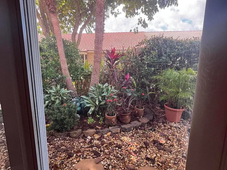 6108 Petunia Rd — Photo 25