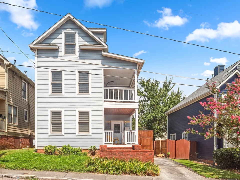 132 Crumley St SE