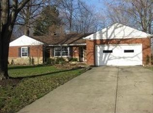 2133 Waynoka Rd, Euclid, OH 44117