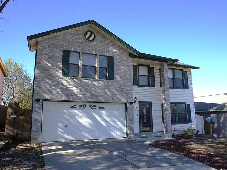 7515 Foss Mdws — Photo 2