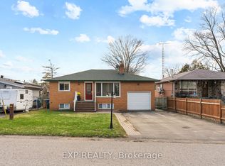 16 Lorne St, Georgina, ON L0E1L0