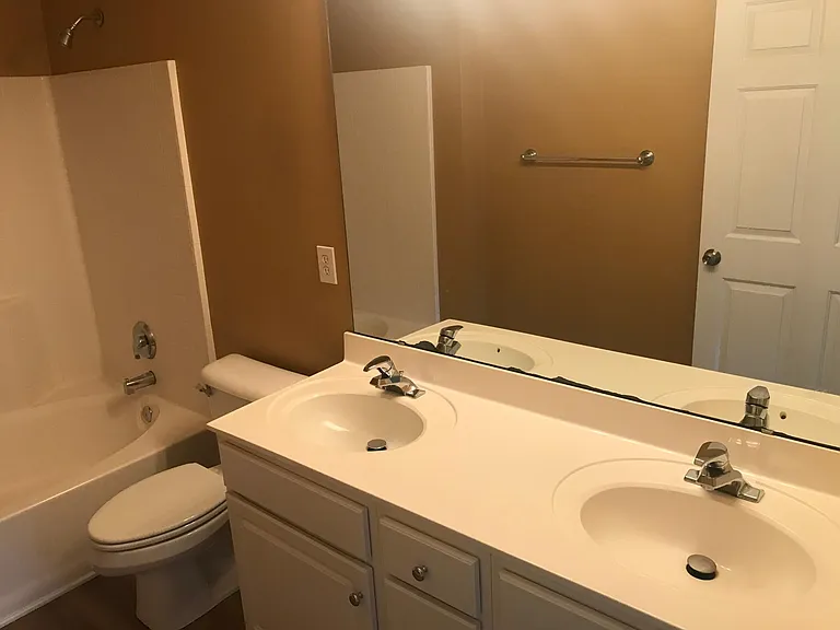 5006 Carleton Dr #95 — Photo 24
