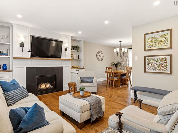 4th image of 20 Hollyoake Ln