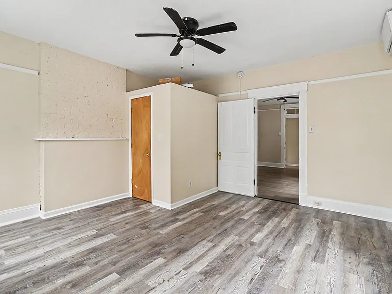 2156 W Clifton Ave #2 — Photo 9