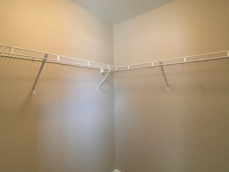 803 W Georgia St #1 — Photo 13