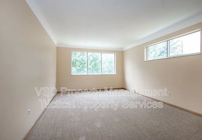 19758 Maple Heights Blvd #UP — Photo 2