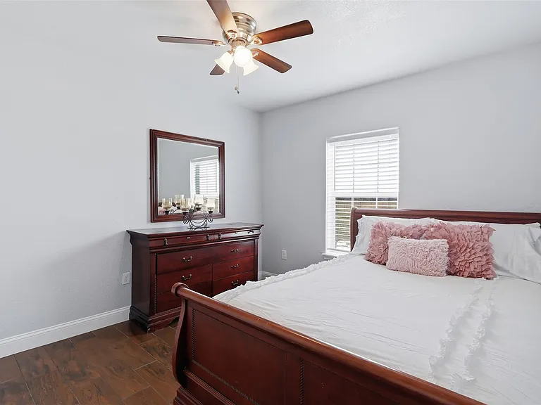 304 County Road 2260 — Photo 6