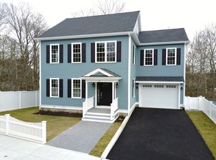 22 Burley St, Roslindale, MA 02131