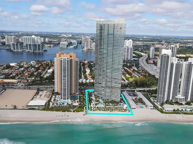 18975 Collins Ave #2205 — Photo 14