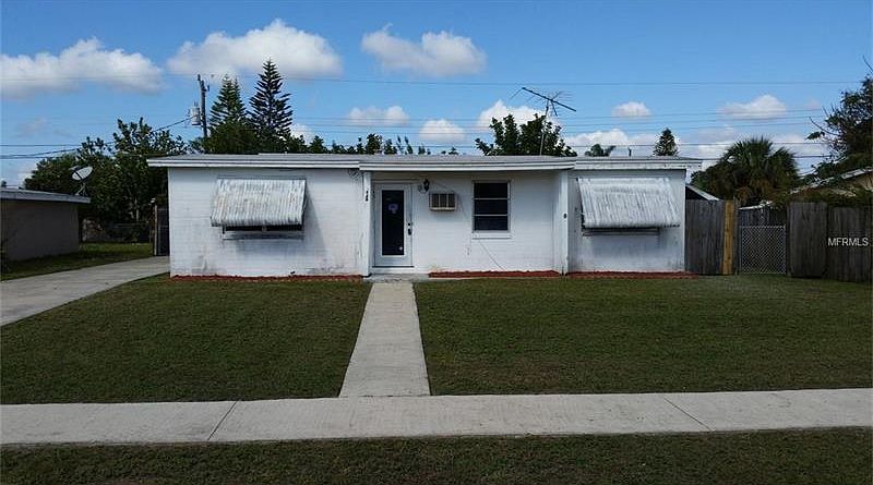 1st image of 8328 Agress Ave