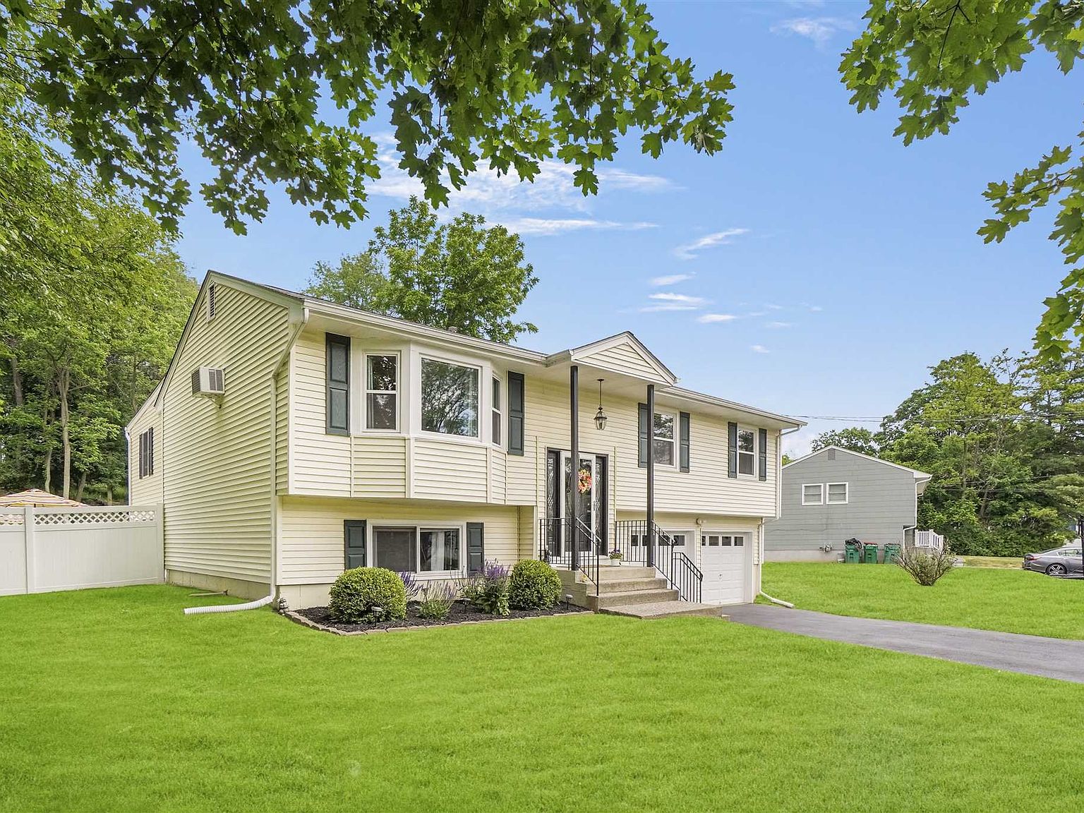 80 Cardinal Dr, Poughkeepsie, NY 12601 Zillow