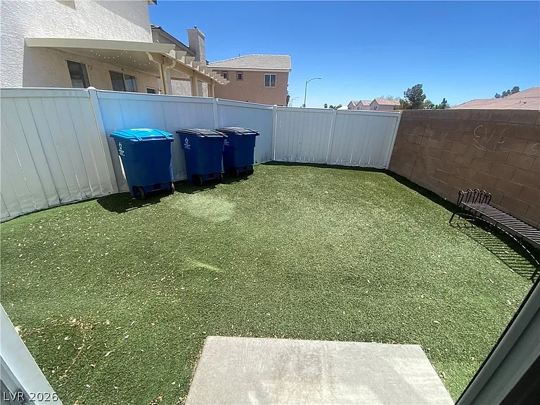 5402 Goldenseal Ct — Photo 13