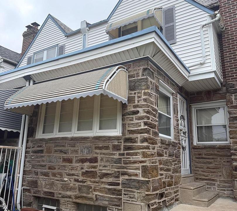 1st image of 2170 Homer St