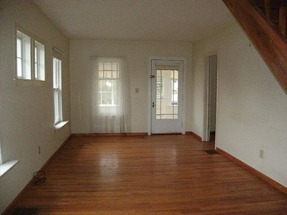Additional Living Room