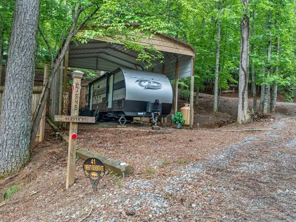 41 27th St, Ellijay, GA 30540