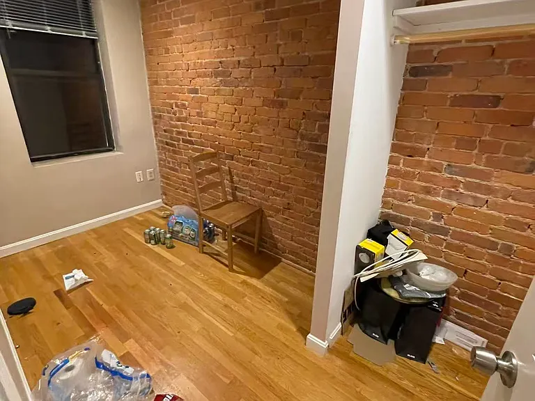 65 Hemenway St #6 — Photo 5