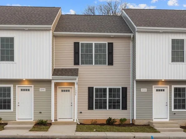 1337 Luke Ln, Harrisonburg, VA 22802