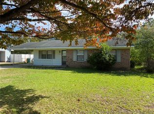 5977 Richfield Ave, Hope Mills, NC 28348