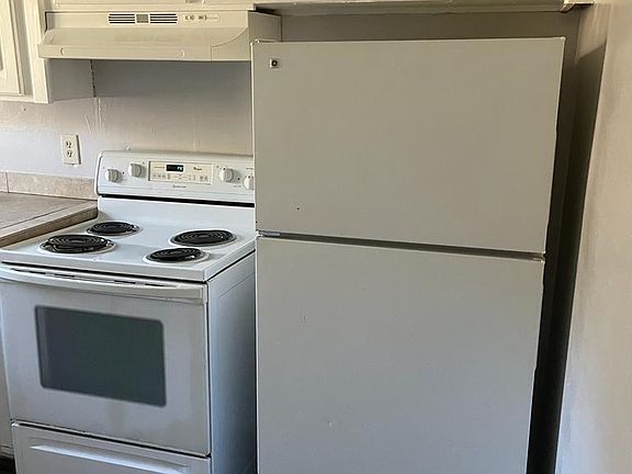 5th image of 620 N College Dr #5