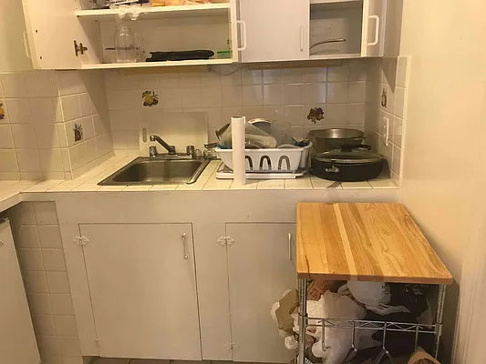 Rented by Aryeh Realty | media 6