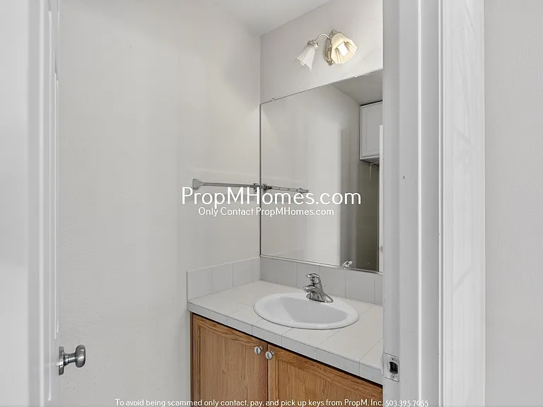 17042 Berkeley Ln — Photo 17