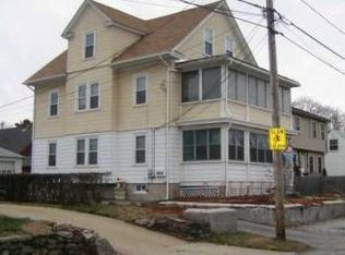 41 Crossway Rd, Cranston, RI 02910