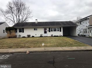 816 Chatham Rd, Fairless Hills, PA 19030